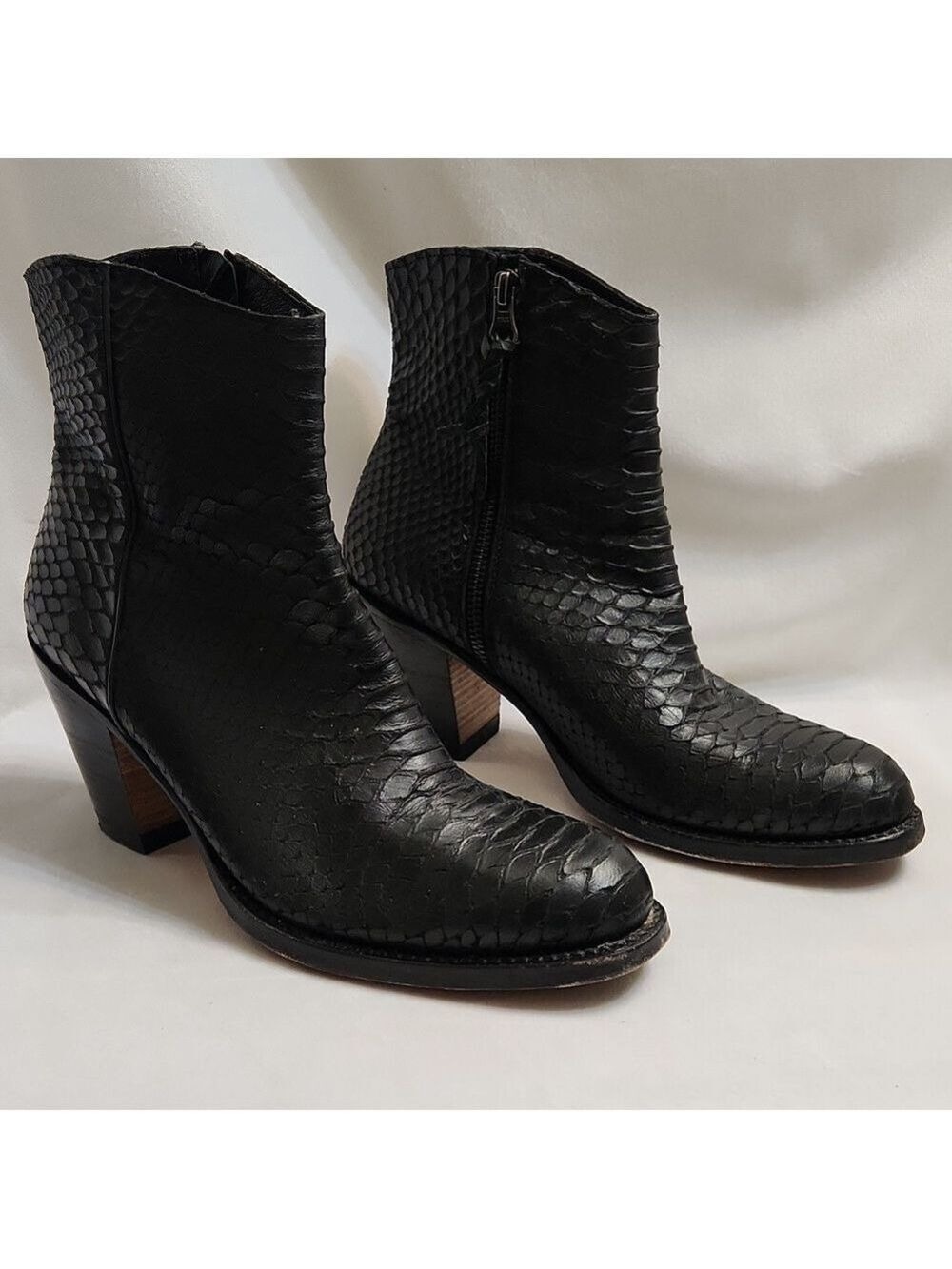 Penelope Chilvers Kalahari Snakeskin Heeled Black Leather Ankle Boots (W Siz 38) - Picture 3 of 14